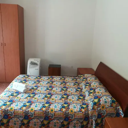 Πανσιόν Venice Vacation 2*
