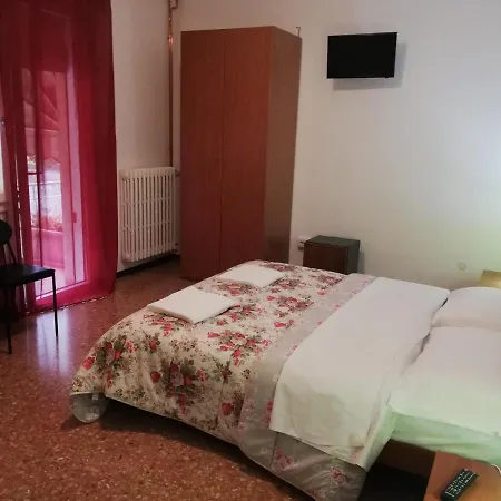 Venice Vacation Πανσιόν Μαργκέρα