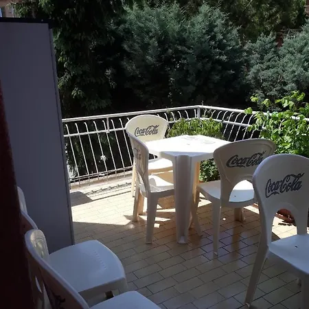 Πανσιόν Venice Vacation 2*