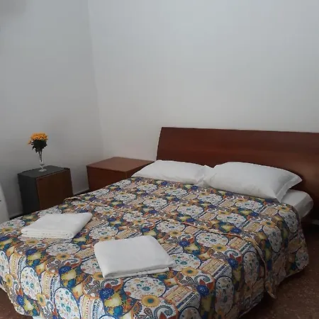 Πανσιόν Venice Vacation 2*